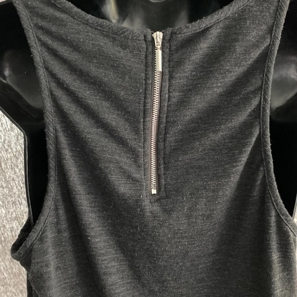 Mossimo sleeveless top Large - Picture 5 of 8